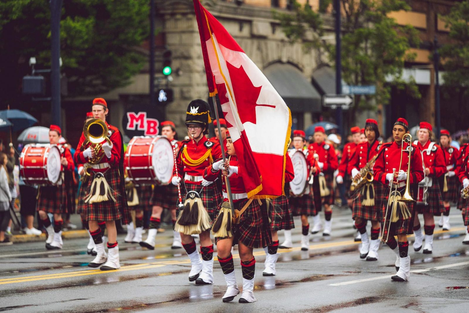 Canada Holidays 2026: Federal & Provincial Dates, Plus How to Show Holiday Hours